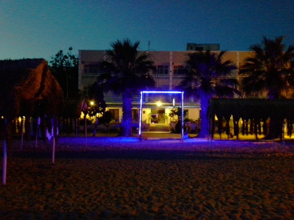 Eker Bermuda Hotel إيرديك المظهر الخارجي الصورة
