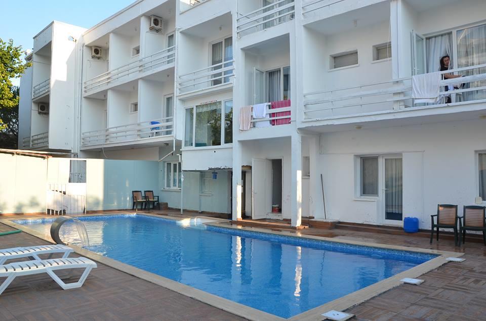 Eker Bermuda Hotel إيرديك المظهر الخارجي الصورة